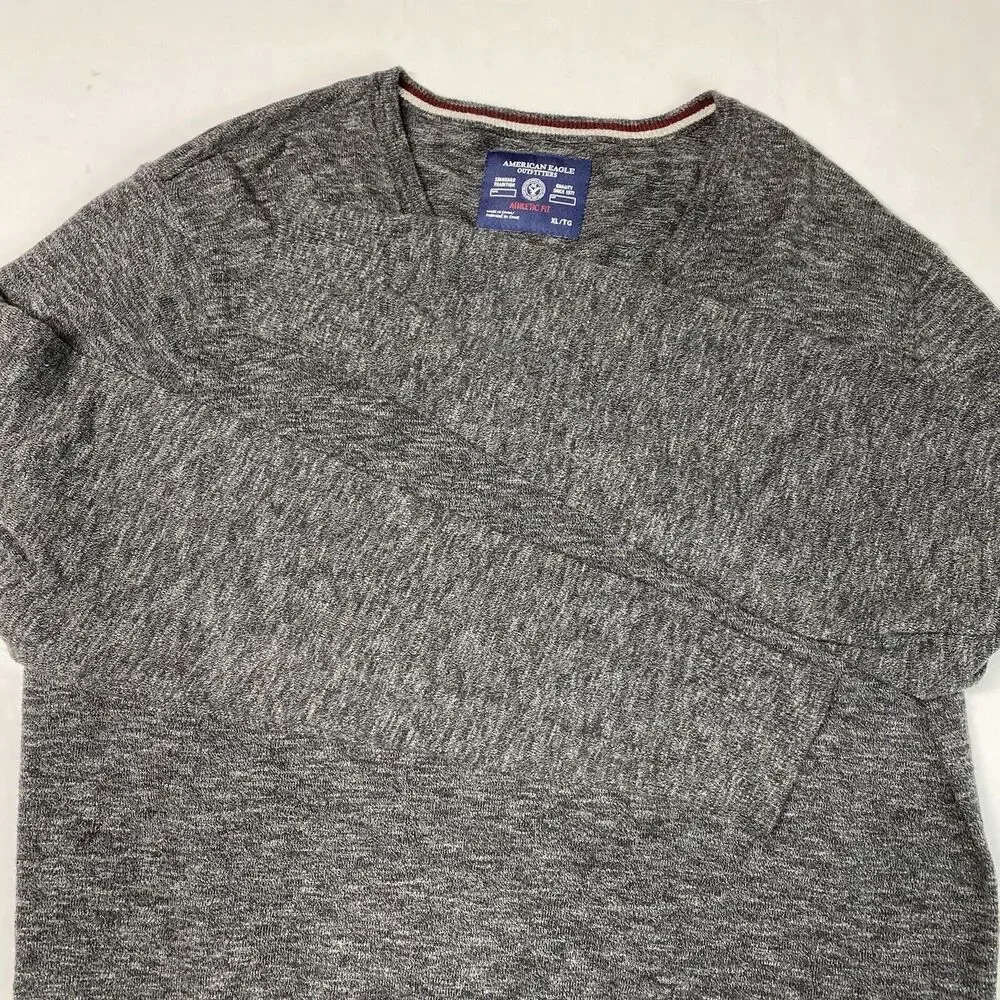 American Eagle Sweater Mens XL Gray V-Neck Athletic Fit Long Sleeve Knit Cotton